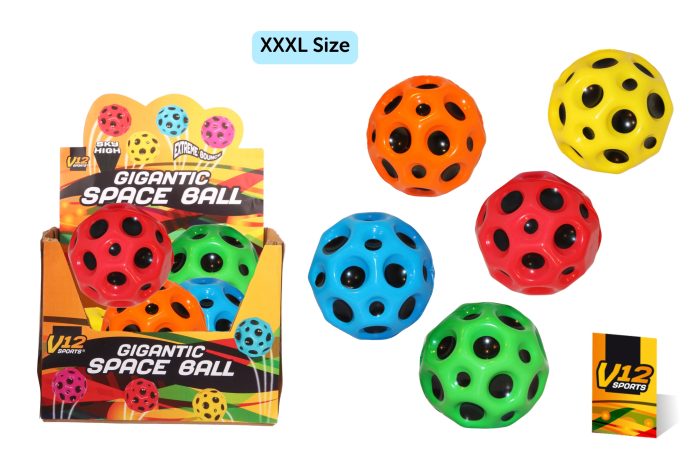XXXL Hi-Bounce Ball, In Display