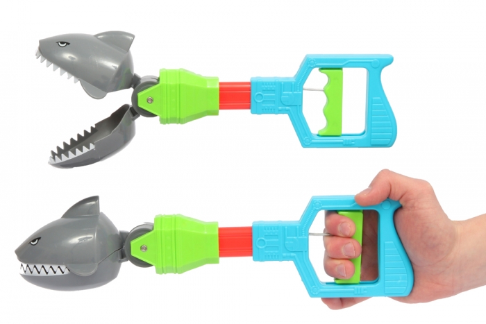 shark grabber toy